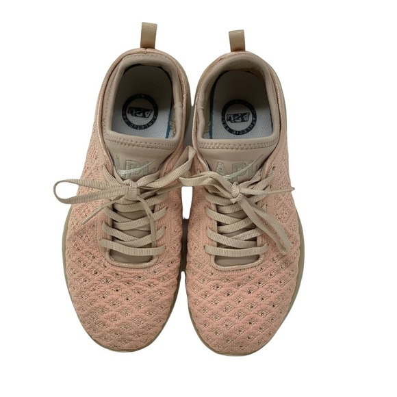 APL Techloom Phantom Blush Cream Lightweight Sneakers Size 6 - Picture 2 of 12